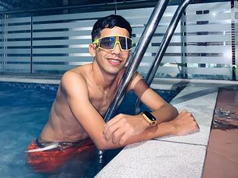 SammerSwitch webcam model stream image