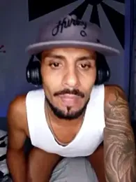 WOXXCWB webcam model stream image