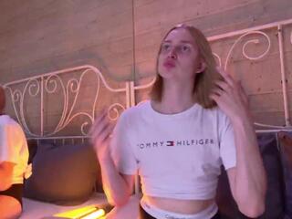 Cortie Crystal webcam model stream image