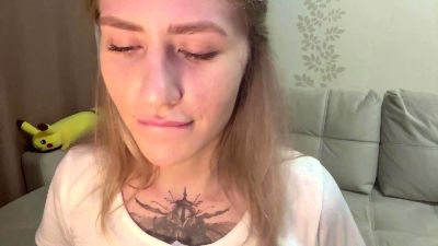 DoraDori webcam model stream image