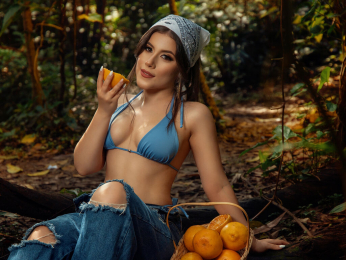 AlessiaWhite webcam livejasmin model stream image
