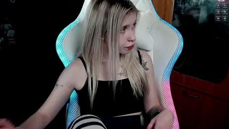 ho1yho1e webcam model stream image