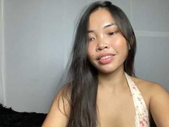 Yumii webcam model stream image