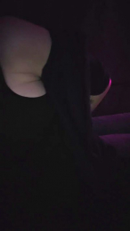 VixenaX webcam model stream image