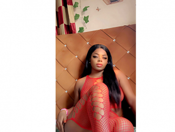 BrownNina webcam model stream image