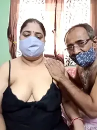 HoneyHush webcam model stream image