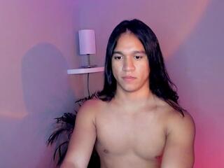 Kai Stuarf webcam model stream image