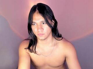 Kai Stuarf webcam model stream image