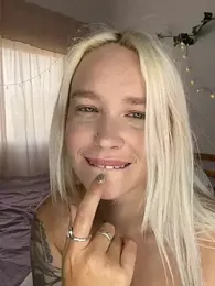 Blondy_Boobs webcam stripchat model stream image
