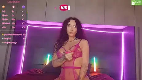 nikkaanderic webcam model stream image