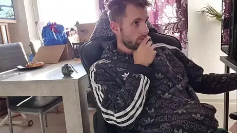 Hot_adem webcam model stream image