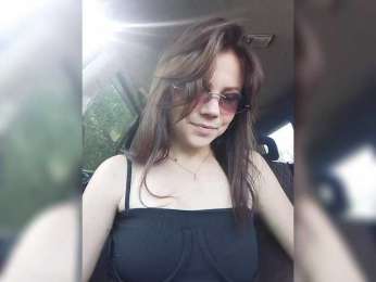 Cat-Likaa webcam model stream image