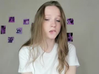 b4by_emilia webcam model stream image