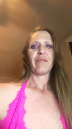 Kristycake webcam model stream image