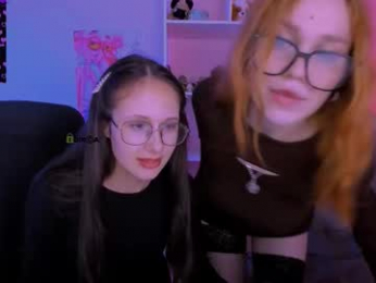 ellie_fire webcam model stream image