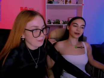 ellie_fire webcam model stream image