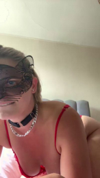 AliceDuboisFrX webcam cam4 model stream image