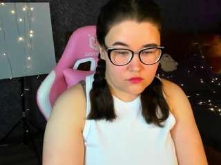 tara-torres webcam model stream image