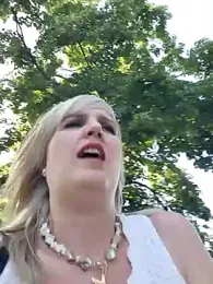 Sexybiene969 webcam model stream image