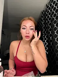 MissAroraaaxo webcam model stream image