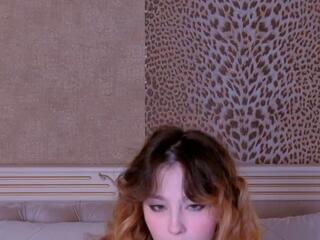 Tina Preston webcam model stream image
