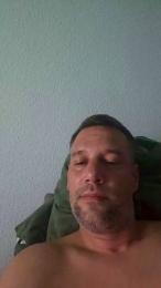 Slin39 webcam model stream image