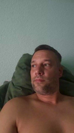 Slin39 webcam model stream image