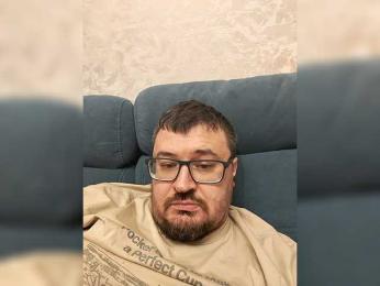 LeoVicky webcam bongacams model stream image