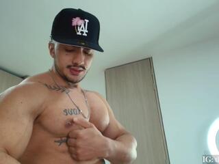 Nikolay Lisin webcam model stream image