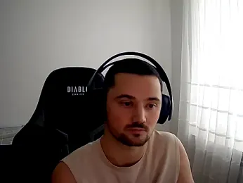 Handsomeboy4you webcam model stream image