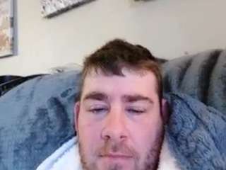 leafsman888 webcam model stream image