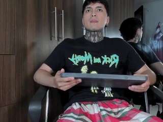 milo-boy webcam model stream image