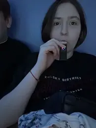 BenwithHolly webcam model stream image