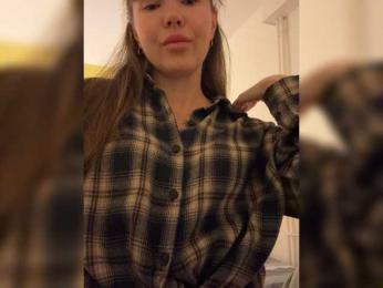 AnnaHott webcam model stream image