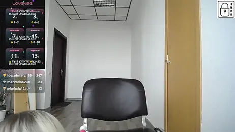 BizzyBeee webcam model stream image