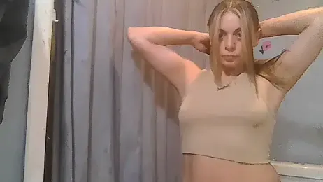 ShysluutGia webcam stripchat model stream image