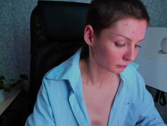 _esha_ webcam model stream image