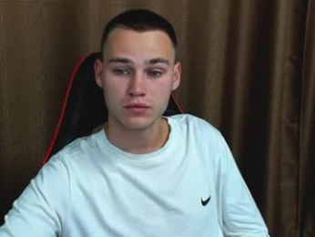 robert10211 webcam model stream image