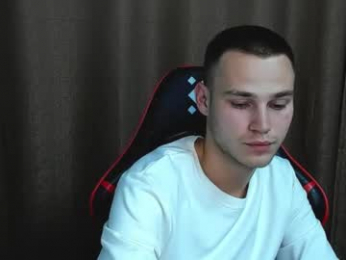 robert10211 webcam model stream image
