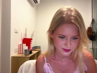 Jeanie Dewees webcam model stream image