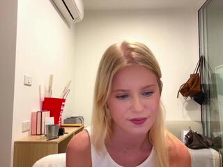 Jeanie Dewees webcam model stream image