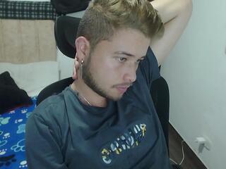 Nico Vega webcam model stream image