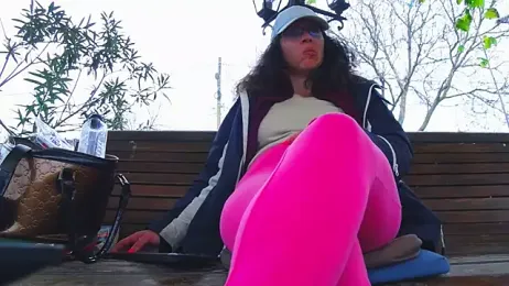 PublicMellyBigLabia webcam model stream image