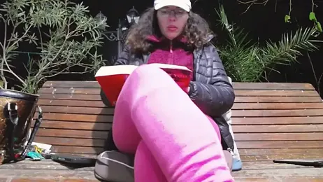 PublicMellyBigLabia webcam model stream image