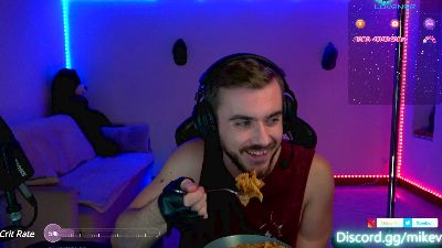 Mikev47 webcam model stream image