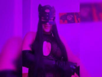 LunaMoonAuraa webcam model stream image