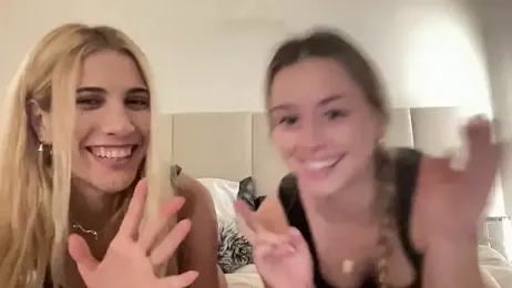 SophiexBree webcam model stream image