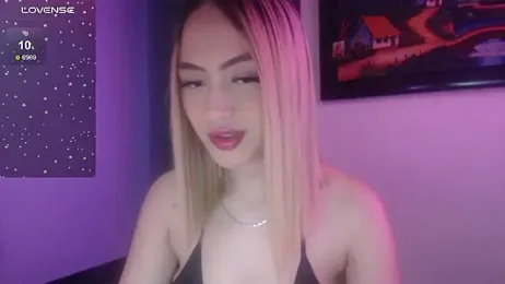 Sophi-tayson webcam model stream image