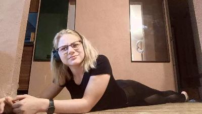 DavinaKummerow webcam model stream image