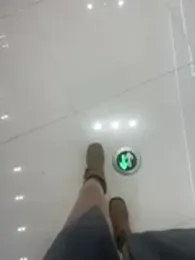 yimisun01 webcam model stream image